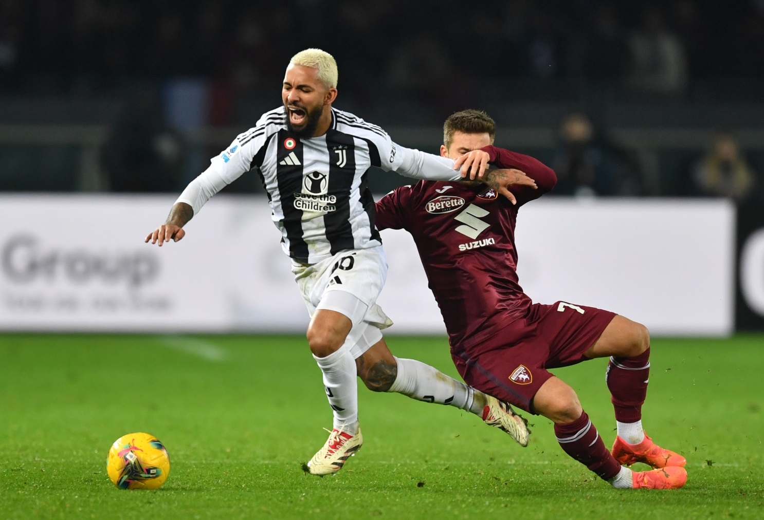 尤文图斯取胜,扩大领先优势的简单介绍 尤文图斯取胜,扩大领先优势的简单介绍