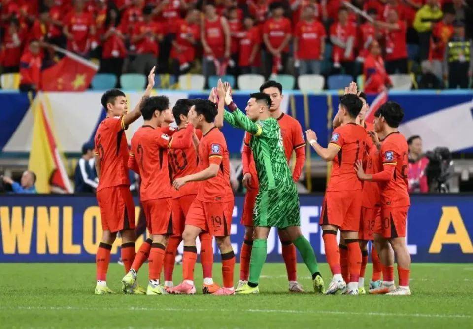 爱游戏官网网页版入口-职业足球联赛各队角逐局面扑朔迷离的简单介绍