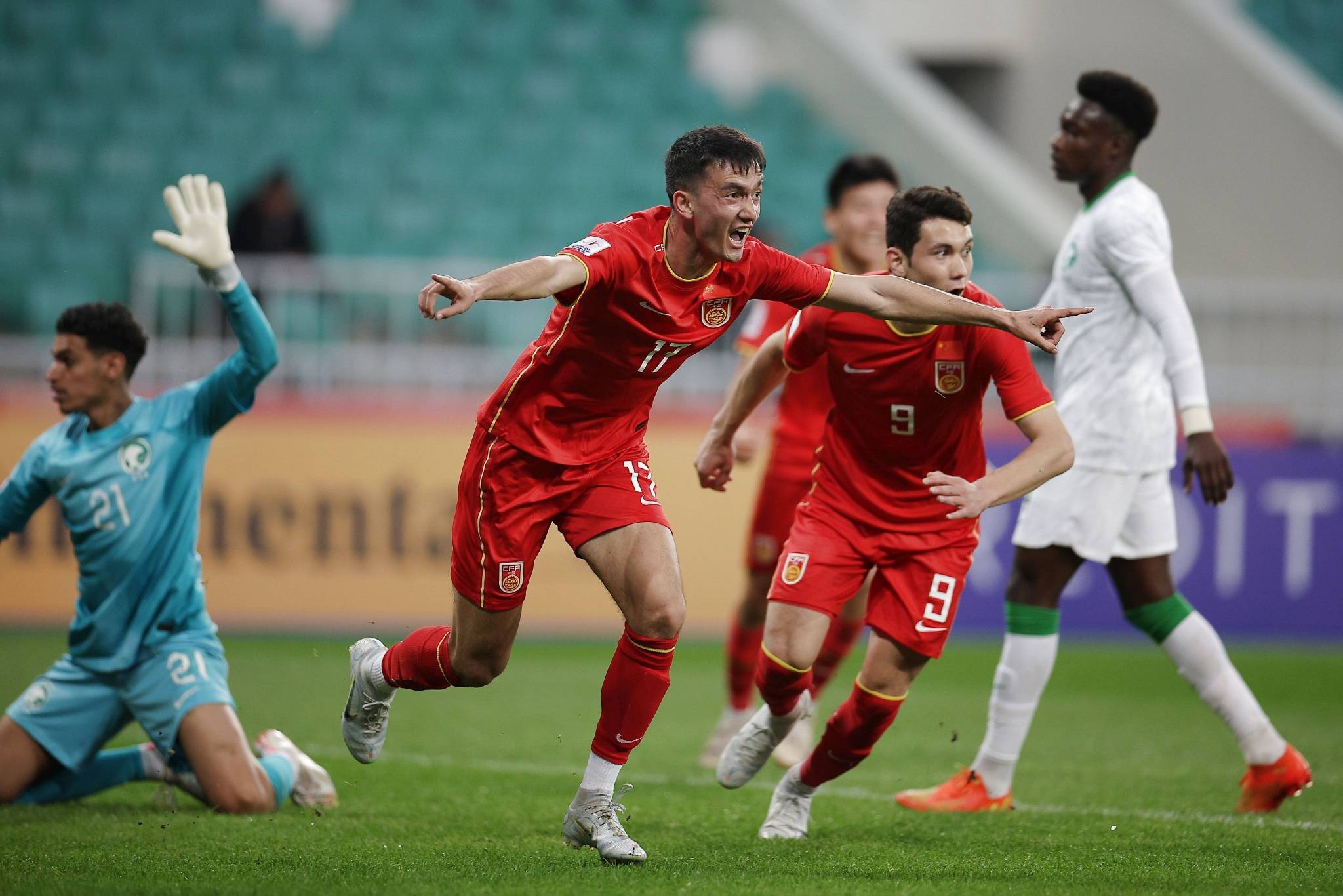 马德里竞技稳操胜券,成功进入欧冠四强(马德里竞技稳操胜券,成功进入欧冠四强了吗) 马德里竞技稳操胜券,成功进入欧冠四强(马德里竞技稳操胜券,成功进入欧冠四强了吗)