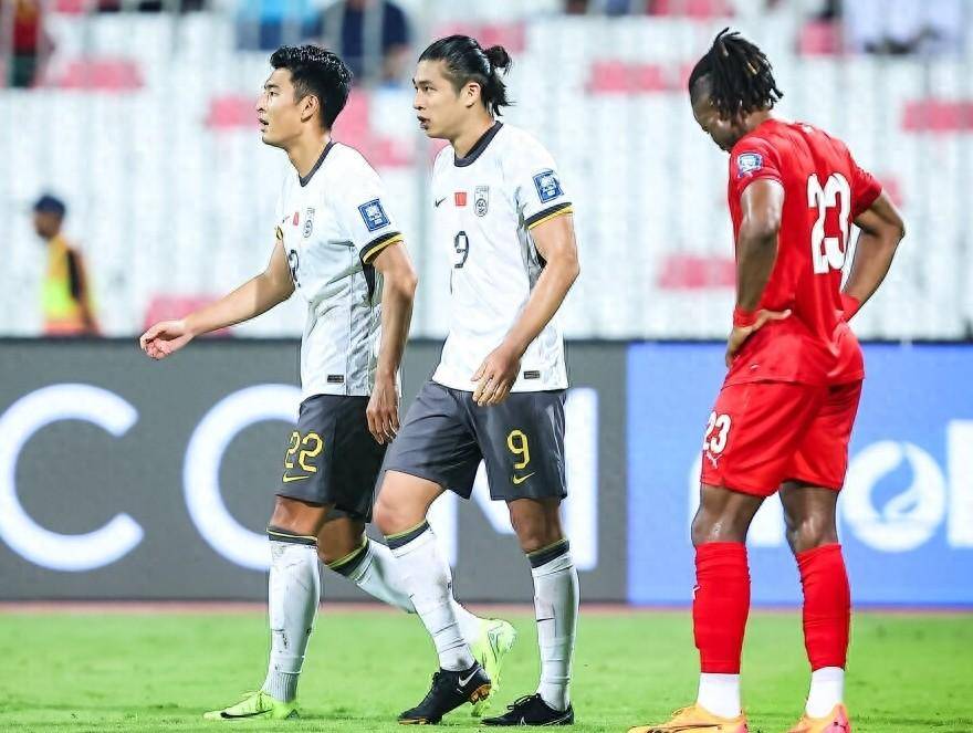 亚洲足球冠军联赛中四队赢得比赛(亚洲足球冠军联赛中四队赢得比赛结果)