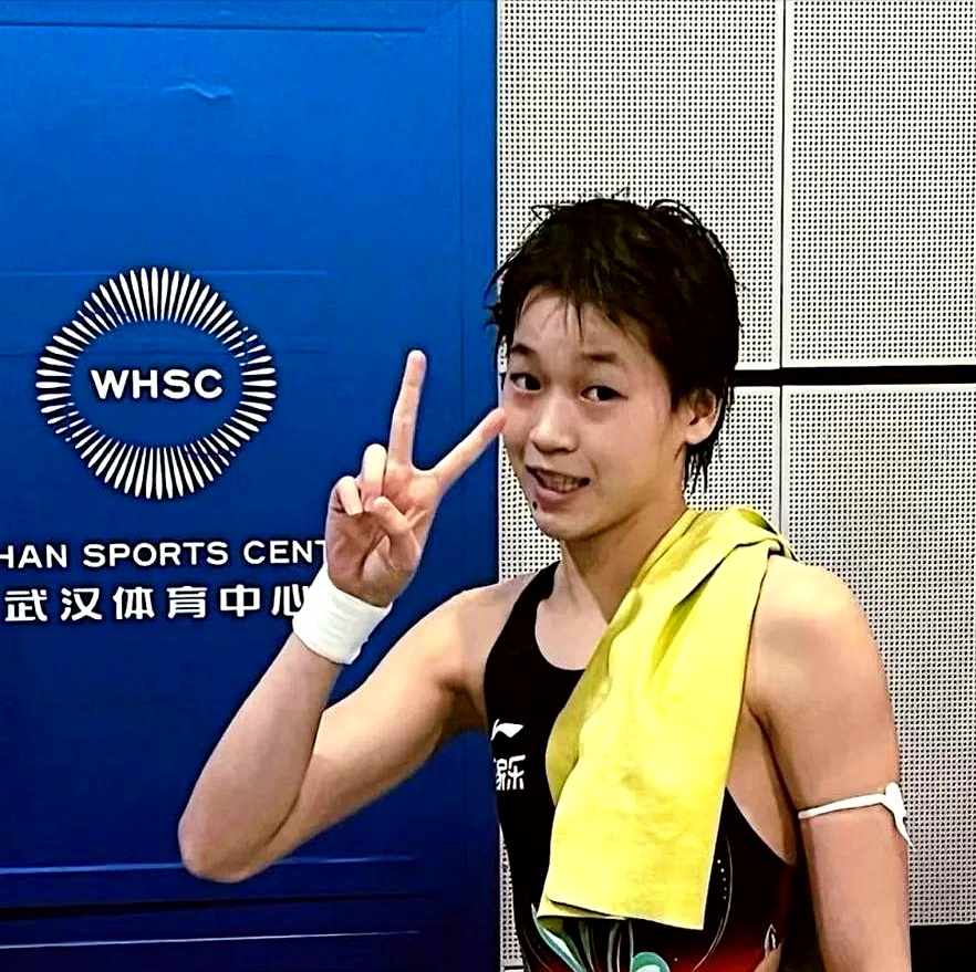 包含墨西哥运动员状态出色，展现出色竞技水平的词条