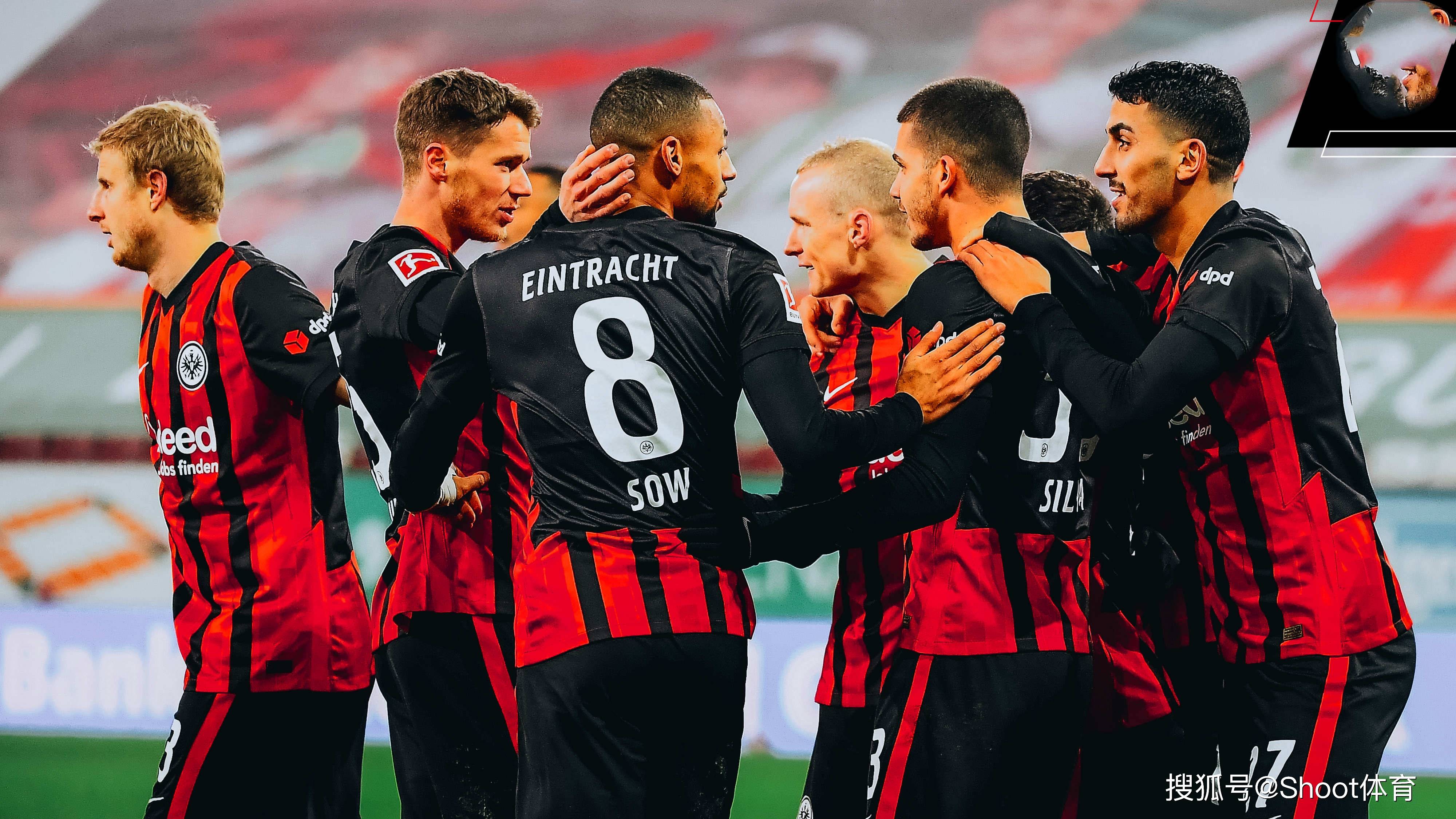 爱游戏官网-柏林赫塔主场轻松取胜，追赶德甲前四