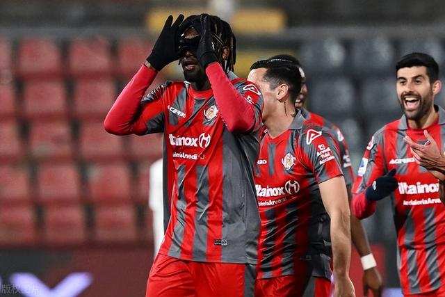 爱游戏登录-摩纳哥双杀圣埃蒂安，成功复仇