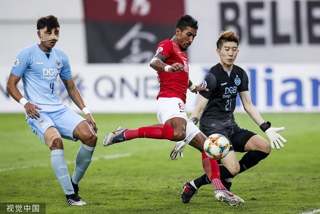 包含悉尼战胜对手,晋级名额悬在眼前的词条 包含悉尼战胜对手,晋级名额悬在眼前的词条