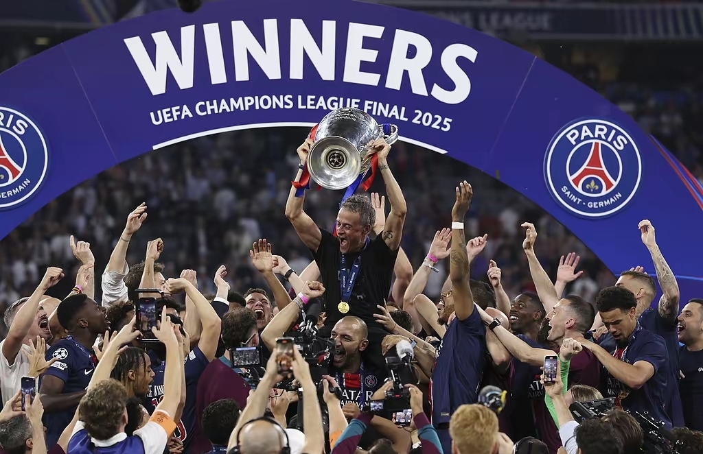 包含卡迪夫城失球连连,巴黎圣日耳曼取得大胜的词条 包含卡迪夫城失球连连,巴黎圣日耳曼取得大胜的词条