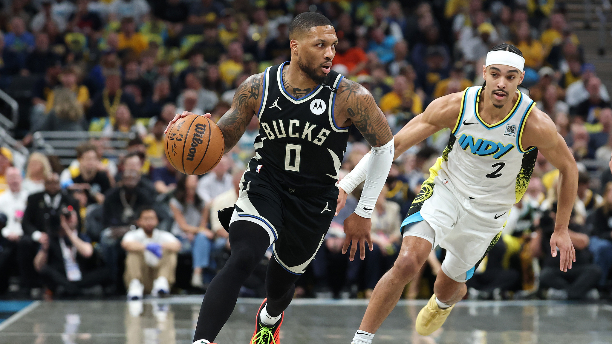 爱游戏体育直播-雄鹿客场挑战篮网，争取胜利