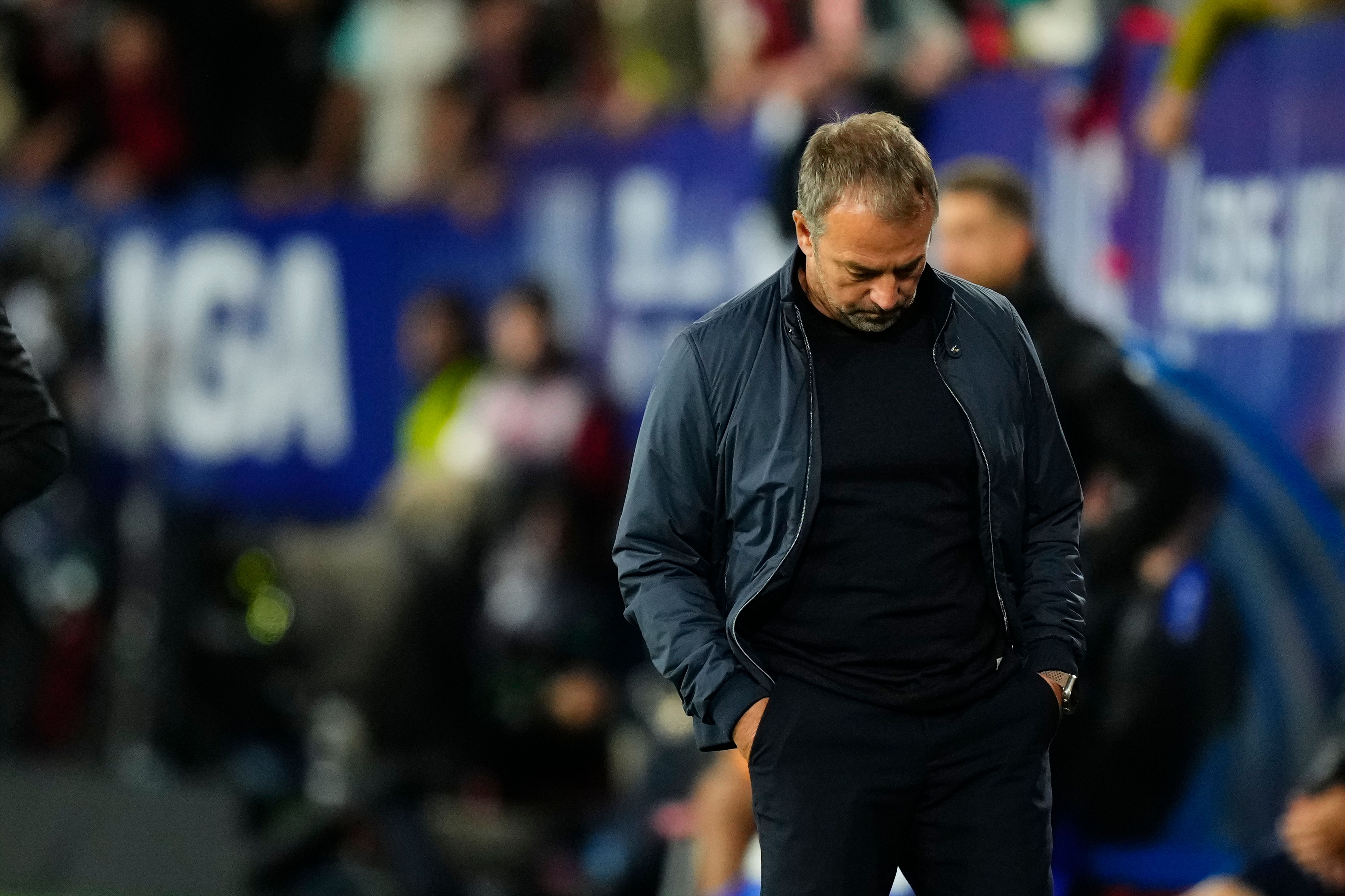 关于巴塞罗那遭遇关键失利,西甲冠军宝座摇摇欲坠的信息 关于巴塞罗那遭遇关键失利,西甲冠军宝座摇摇欲坠的信息