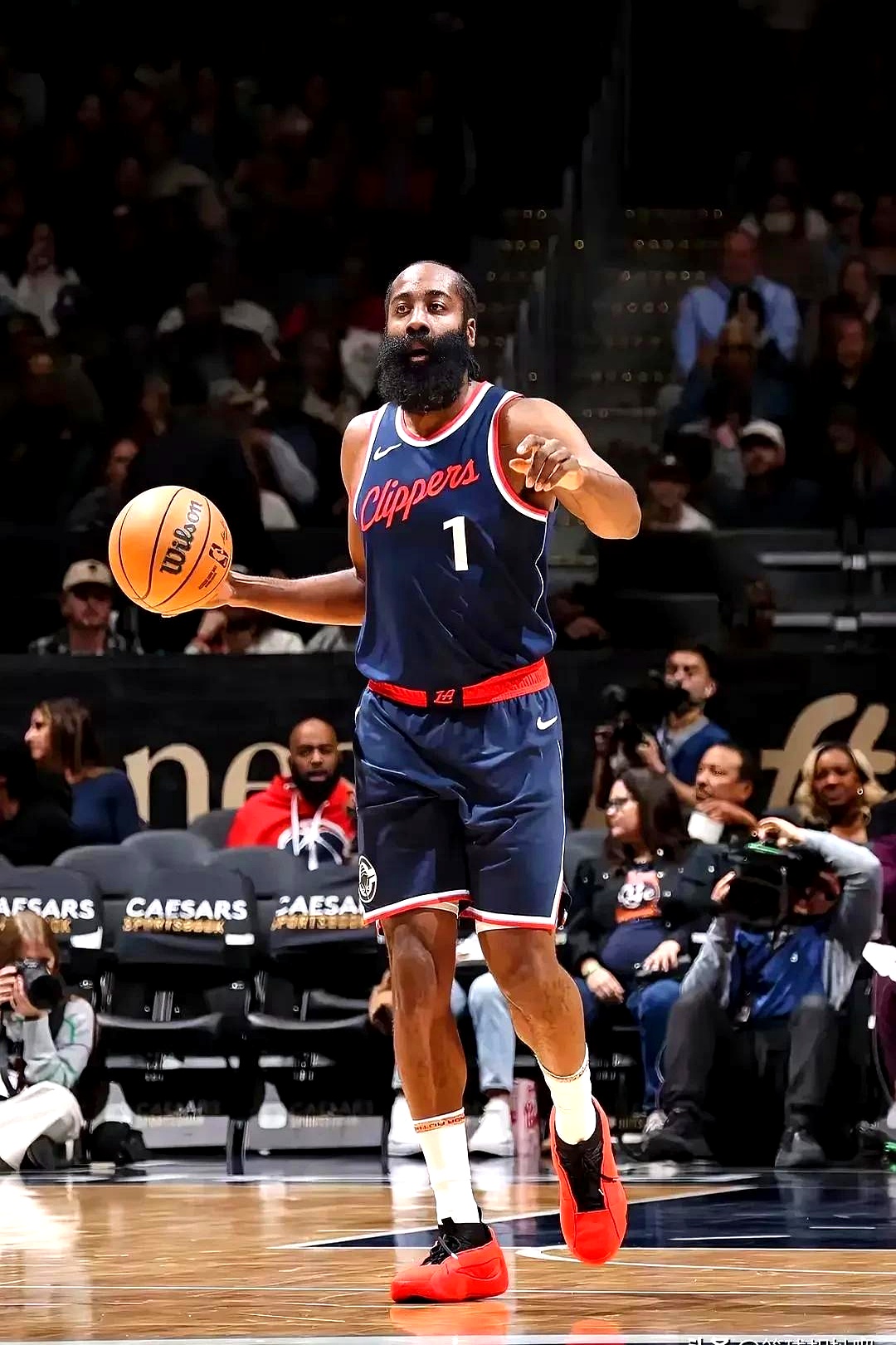 爱游戏体育链接-火箭惜败雄鹿，哈登砍下40+表现