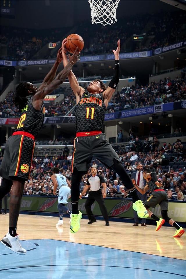 魔术队客场战胜老鹰队，破五连败的简单介绍