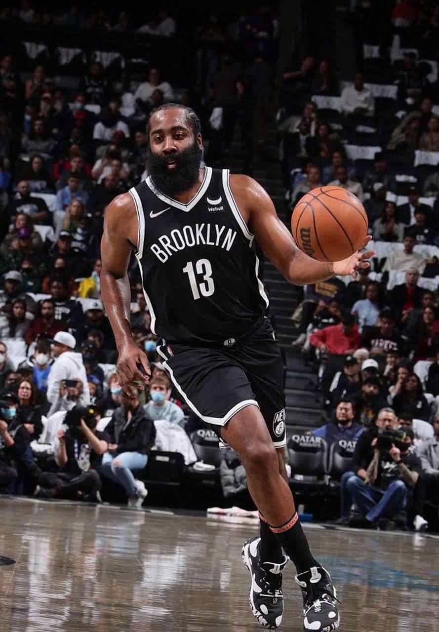 爱游戏体育链接-篮网惜败老鹰，吞下两连败的简单介绍