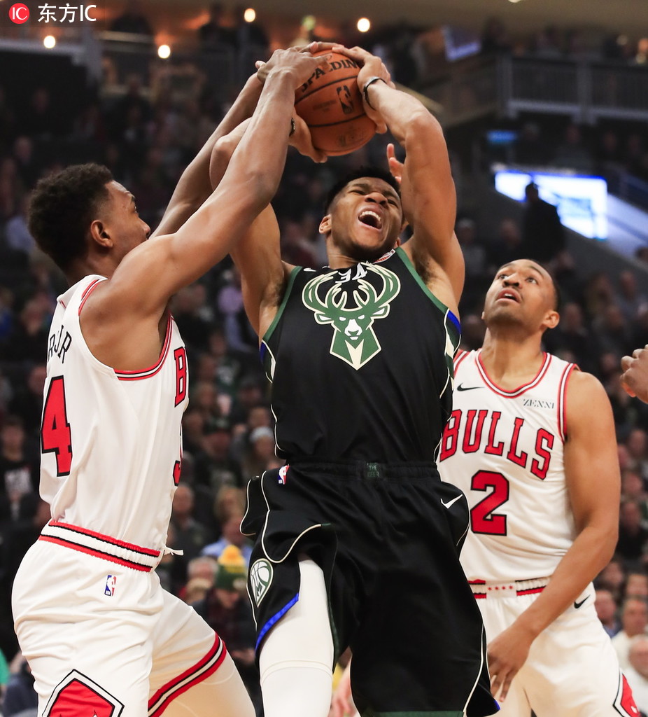 爱游戏登录入口-雄鹿逆转公牛，取得胜利