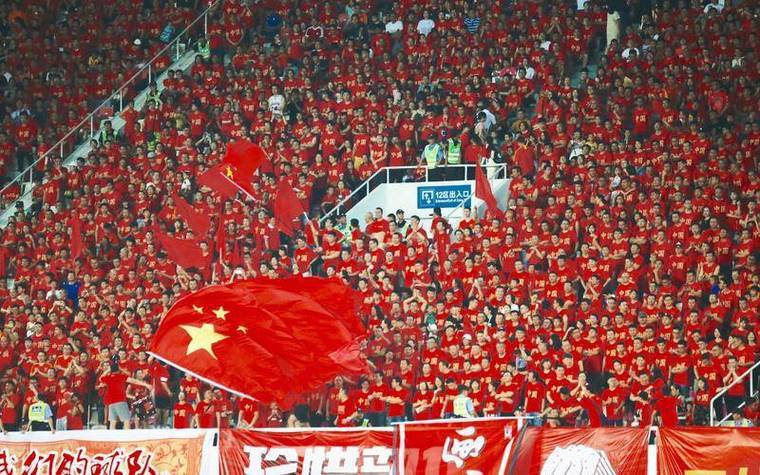 爱游戏官网入口-包含激情澎湃！亚洲俱乐部赛事助阵球迷狂欢的词条