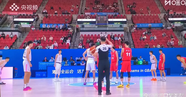 山东男篮稳扎稳打，一往无前冲向胜利的简单介绍