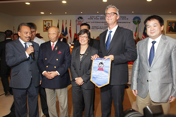 爱游戏中国官网-关于澳大利亚国家队备战大洋洲友谊赛，士气高涨的信息